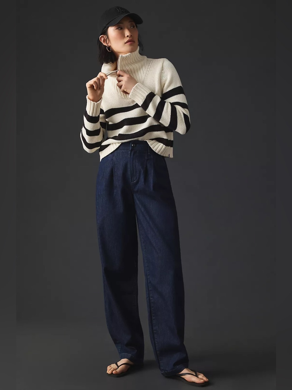 PAIGE Bella Pleated Trouser Jeans Dark Indigo Size 23 Anthropologie